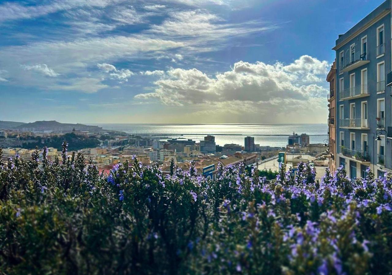 Hotel Le Tre Stelle Cagliari Zewnętrze zdjęcie